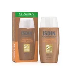 ISDIN Protetor Solar Facial Fusion Water Magic Color FPS 50 - Cor Escura - 50ml