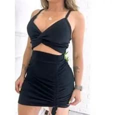 Conjunto Moda Gringa cropped e saia franzida com avertura