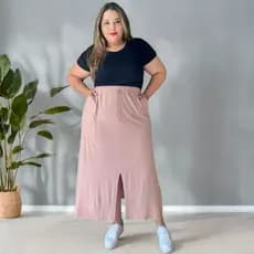 Saia Longa Plus Size com Bolso Fenda  Cintura Alta Premium