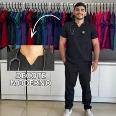 PIJAMA CIRURGICO SCRUB MASCULINO TECIDO TWOWAY DECOTE MODERNO