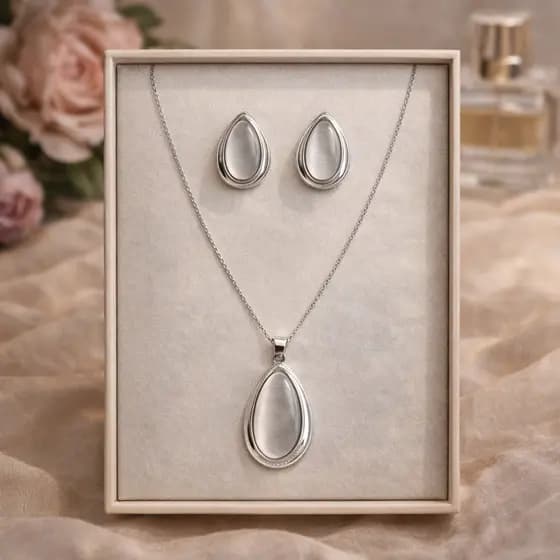 Conjunto Colar e Brincos Feminino Gota Prata Elegante Delicado