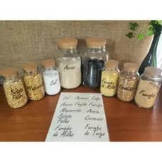 Kit Mantimentos - 6 Potes de Vidro 830ml com Rolha + 2 Potes de 3 Litros + 12 Etiquetas Adesivas
