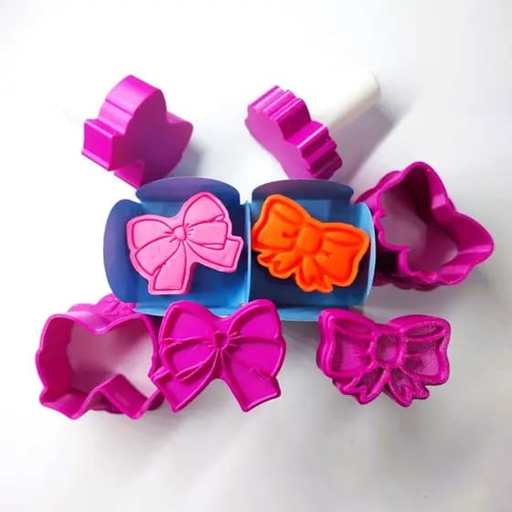 Modelador Ejetor modelo LAÇOS para Cozinha - Ideal para Brigadeiro e Biscoito