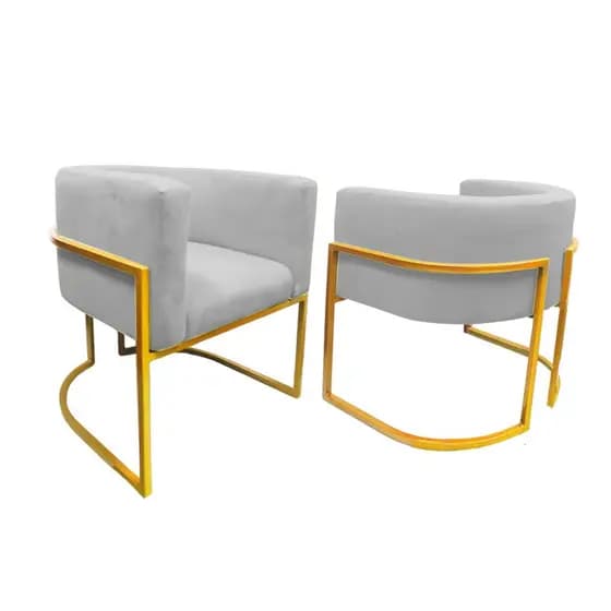 1 Poltrona Decorativa Luxo Estrutura Ferro Sala Recepção Quarto Confortavel D33