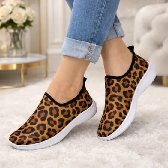 Tênis Feminino Calce Fácil Mulher Delicado Animal Print Sem Cadarço Anatômico Casual Dia a Dia Elegante Moderno