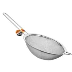 Peneira de Aço Inox 20 cm — Resistência, Precisão e Praticidade na Cozinha