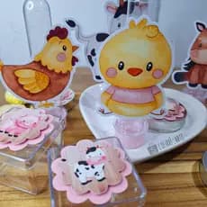 Kit apliques de tubetes e caixinha 3D fazendinha rosa