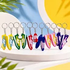 Kit 12 Chaveiros Mini Tênis Estilo Para Mochila Bolsa Chaves Presente Acessório Colecionável