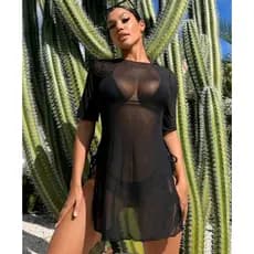 Saída de Praia Isa Detalhes Fenda Lateral Malha de Tule Moda Praia Verão