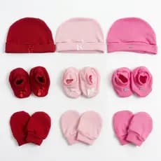 Kit 3 Toucas 3 Luvas e 3 Pantufas para Bebê Menina e Menino Recém Nascido Confortável Promoção