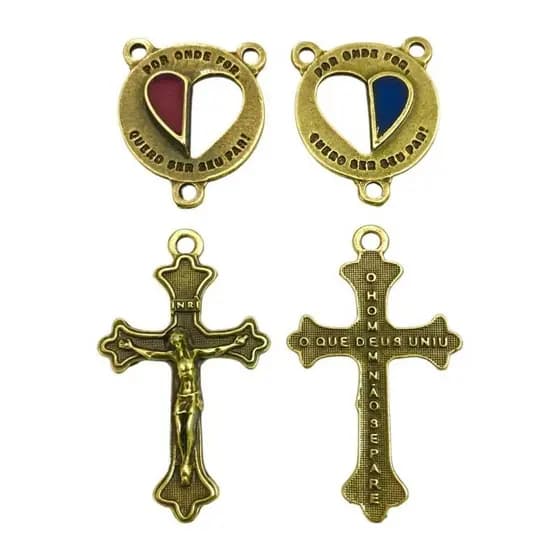 4 Entremeios + 4 Crucifixos p/ Terços casal, irmão, amigos coração resinado