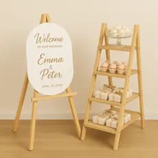 Combo Perfeito: Escadinha Decorativa + Cavalete para Recepção!