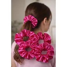kit 10 Xuxas de Cetim Rosa Pink  – Elástico de Cabelo Antifrizz, Anti Quebra, Scrunchie Premium