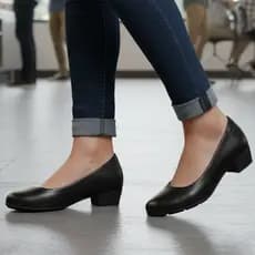 Sapato Feminino Social Ortopédico Militar Ultraconforto Salto Baixo Um Sapato Social Feminino Lindo