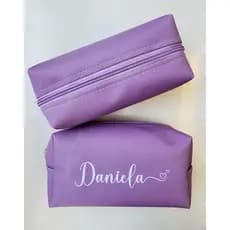 15un Necessaire Personalizada Lilás. Box G