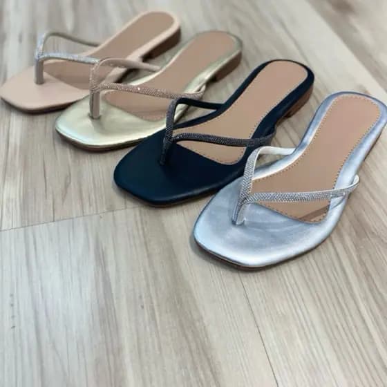 Sandália  Rasteira Chinelo de dedo Feminina cores tiras  de strass casual PROMOÇÃO
