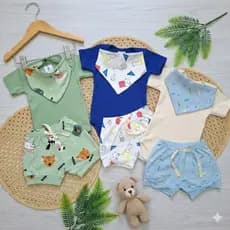 Kit 3 Conjuntos Bebe Verão Menino Short Body E Babador Recém Nascido Estampas Variadas Sortidas