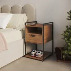 Mesa de Cabeceira Industrial Tókio com Gaveta Base Ferro Tampo de Madeira Decoração para Quarto