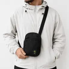 Shoulder Bag Preta Bolsa Transversal De Ombro Pochete Elegante Versátil Masculina Feminina Unissex