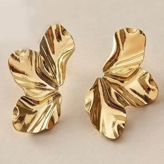 Brincos Femininos Folha Meia Pétala Flor Folheado a Ouro 18k Acessórios Femininos Dourado