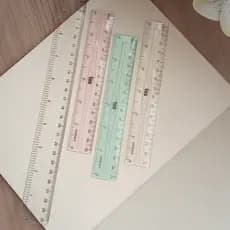 Régua Transparente Tamanho 15cm  Ou Régua Transparente Tamanho 30cm
