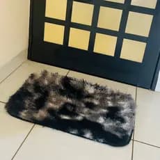 Tapete de porta Felpudo Peludinho Antialérgico e Antiderrapante 40x60