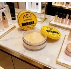 Pó Banana ASU Makeup – Efeito Matte Profissional  pó banana, maquiagem profissional, pó facial, pele oleosa, selagem maq