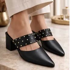Mule Scarpin Feminino Modelo Carolina com spike  Salto Bloco Tamanco Bico Fino