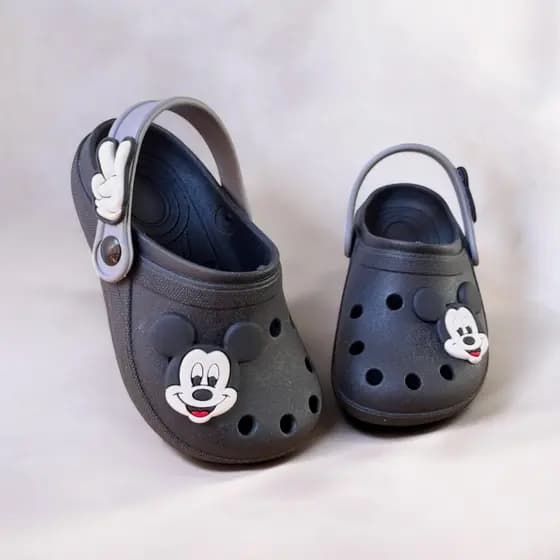 Babuche Infantil Para Meninos Mickey – Leve, Confortável e Antiderrapante para os Pequenos! 🐭❤️