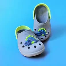 Sandália Babuche Infantil Dino – Leve, Antiderrapante e Estilosa
