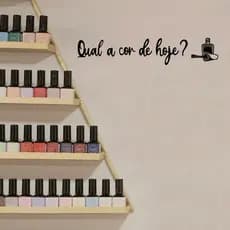Frase Qual a Cor de Hoje, Letreiro para Salão de Beleza Quadro Decorativo de Parede em MDF 3mm