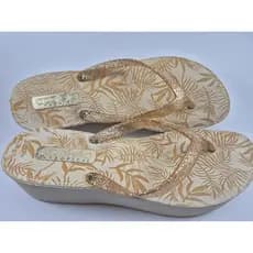 Tamanco Azaleia Plataforma Tropical Feminino Confortável Original Usado (Tipo Tamanco)