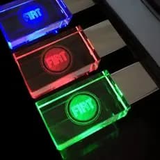 Pendrive Usb 2.0 Flash Drive De Cristal De Vidro Led Fiat Logotipo Do Carro 2.0 Gb Gb Gb 64 32 16 8 Gb De Memória Pen Drive De Disko