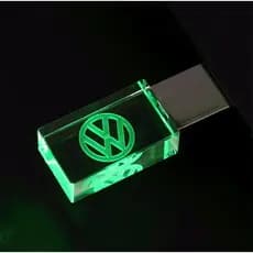 【 Ready Stock 】 Pendrive Iluminação Com Leds De Vidro Cristal VW Logotipo Do Carro Unidade Flash USB 8GB 16GB 32GB 64GB De Disco De Memória Pen Drive