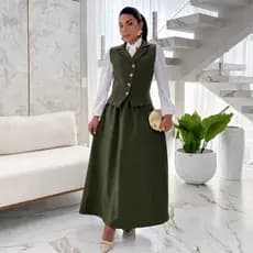 Conjunto Feminino Elegante Colete Alongado Acinturado com Botões Funcionais e Saia Maxi Midi Franzida com Elástico nas C