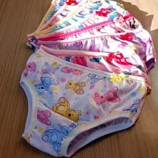 10 Calcinhas Infantil Menininha  Estampada Com Lacinhos Com Forro 100% Algodão E 5 unidades