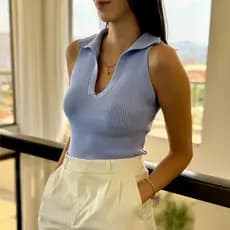 BLUSA FEMININA GOLA POLO ROUPA ESTILOSA REGATA TRICOT MODAL VERÃO TENDENCIA 2026
