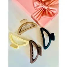 KIT 4 Piranhas de Cabelo Grande Fosca/ Presilha Feminina Estilo Coreano.