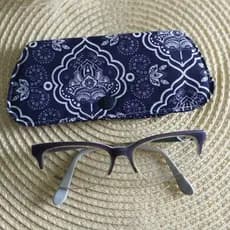 Porta óculos Capinha protetora protetor lente óculos de grau/sol  em tecido -  produto artesanal