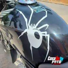 adesivo aranha bh para tanque, moto, capacete, carro, caminhão, bike. Feito em vinil automotivo