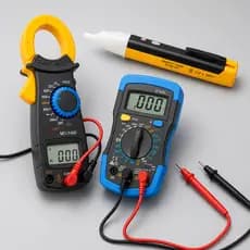 Kit Eletricista 3 em 1 Com Multímetro Digital Alicate Amperímetro e Caneta Detector de Tensão
