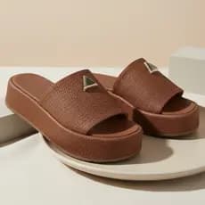 Sandália Feminina Tamanco Flat Plataforma Flatform Confortável Alto Premium Marrom
