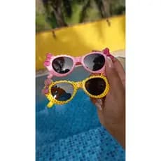 Óculos de sol infantil modelo bolinha com laço kit com 2 unidades