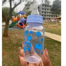 Mamadeira 140ml Azul com Bico de Silicone Macio - Oferta