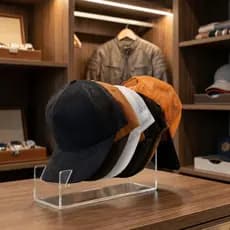 Organizador de Bonés Premium Slim em acrilico para 7 Bonés