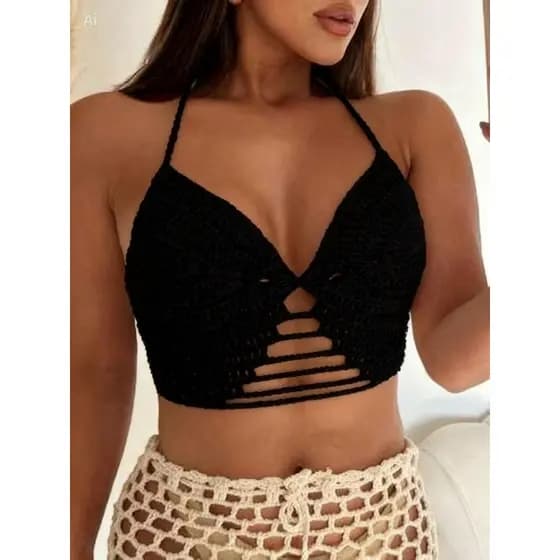 Cropped de croche cruzado nas costas