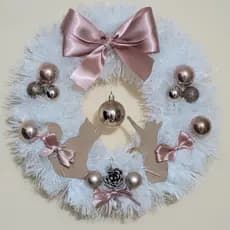 Guirlanda de Natal Rose Gold com Gatinhos • Luxo Artesanal • Decoração de Porta Premium