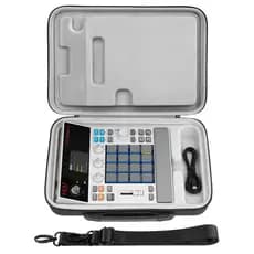 Geekria Estojo de Viagem Rígido Compatível com o Sampler Portátil Standalone Akai Professional MPC (Cinza-escuro)