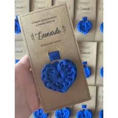 30 Chaveiros personalizados em fio de malha com tag em craft.