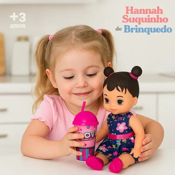 Boneca Hannah com Copo e Vestidinho – Brinquedo Infantil 3+ Anos